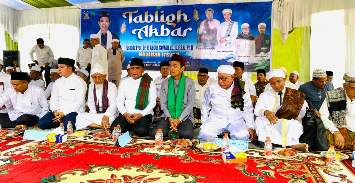 Dihadiri Ustadz Abdul Somad, Bupati Zukri Buka Khalwat Suluk di Desa Kiyab Jaya