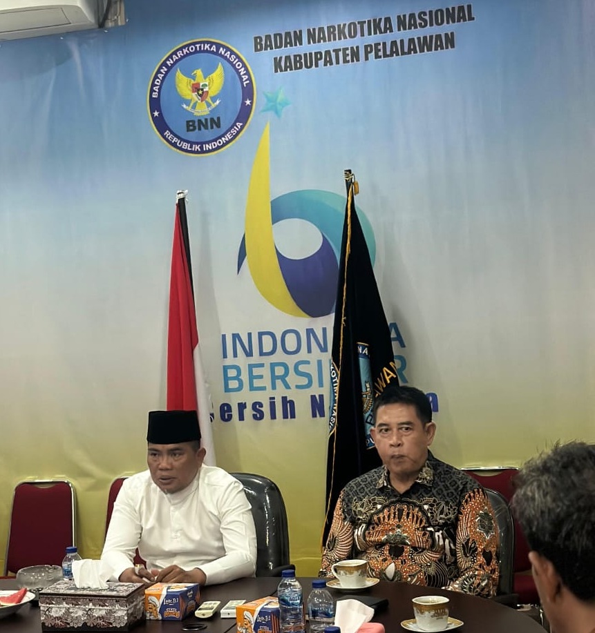 Ikut Rapat Daring Peringatan HANI 2025, Bupati Pelalawan Ingatkan Bahaya Narkoba