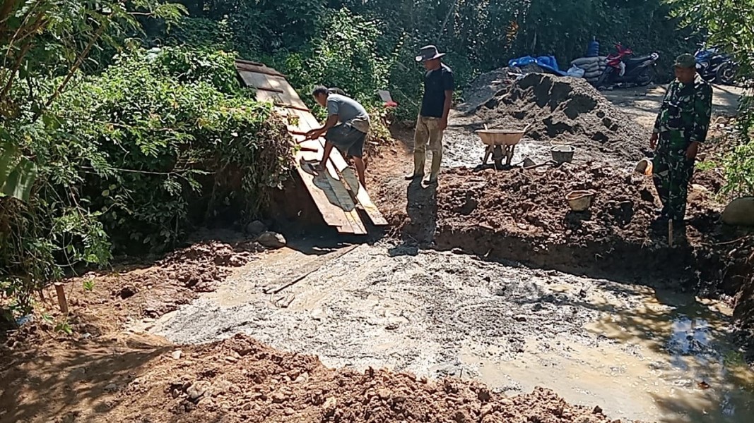 Satgas TMMD Kebut Pembangunan Box Culvert Demi Jalan Pertanian yang Lebih Tangguh