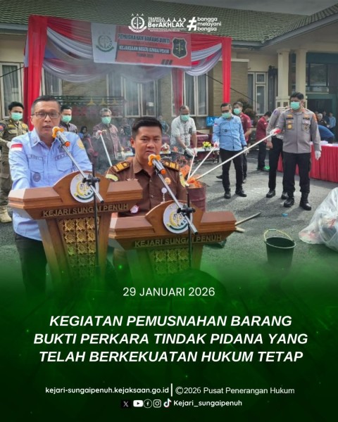 Kejari Sungai Penuh Musnahkan Barang Bukti 19 Perkara Inkracht, Sabu dan Ganja Ikut Dibakar