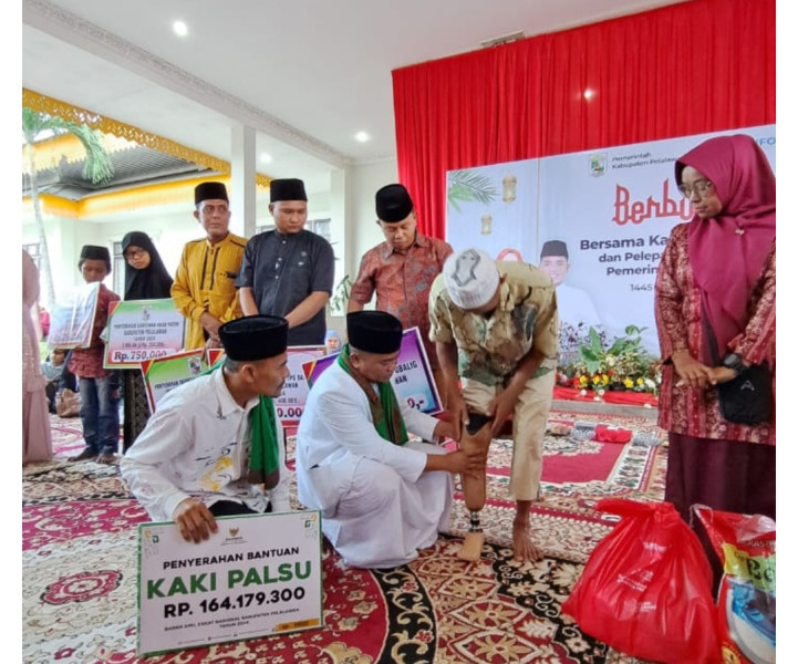 Pelepasan Tim Safari Ramadhan, bupati Zukri Ajak Berbagi Untuk  Sesama