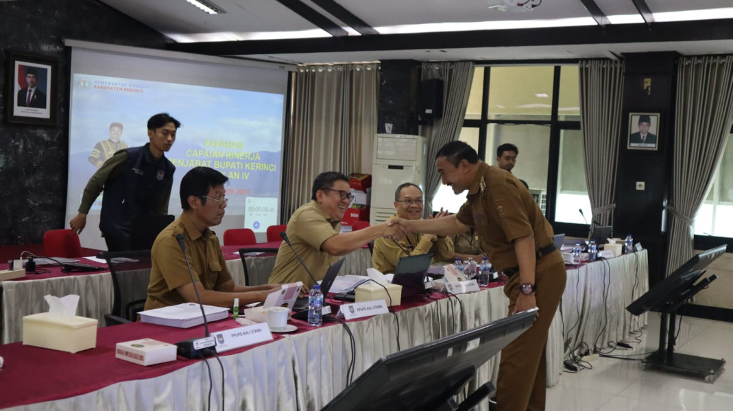 Evaluasi Kinerja TW IV, Tim Evaluator Kemendagri Kembali Apresiasi Kinerja Pj. Bupati Kerinci