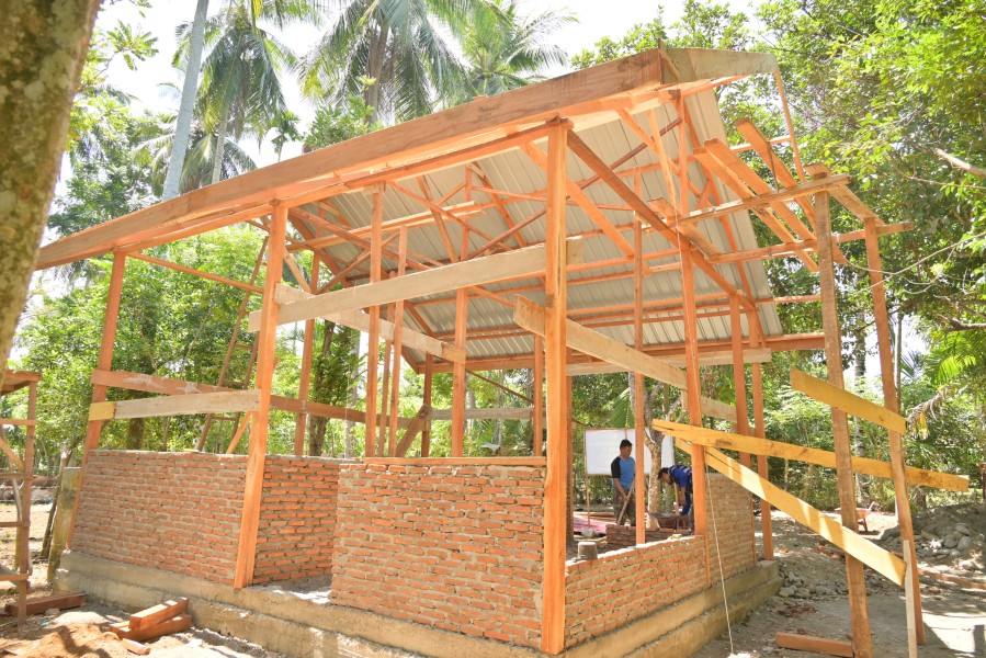 Progres Pesat, Rehab Rumah Rabunmah Amin di TMMD Ke-129 Kini Masuk Tahap Pembangunan Dinding