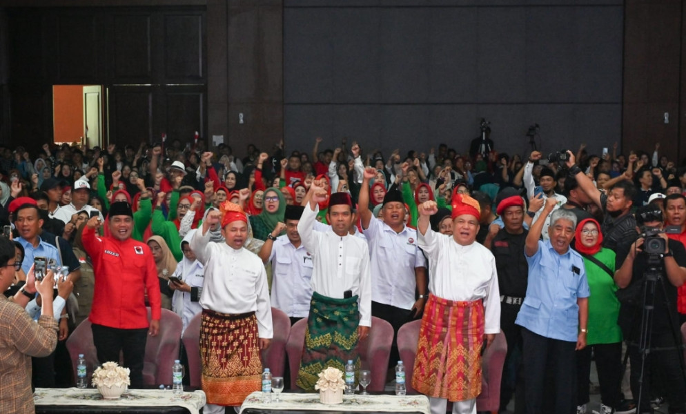 Pecah..!!, Deklarasi Calon Gubernur yang didukung UAS ini diserbu Massa Pendukung