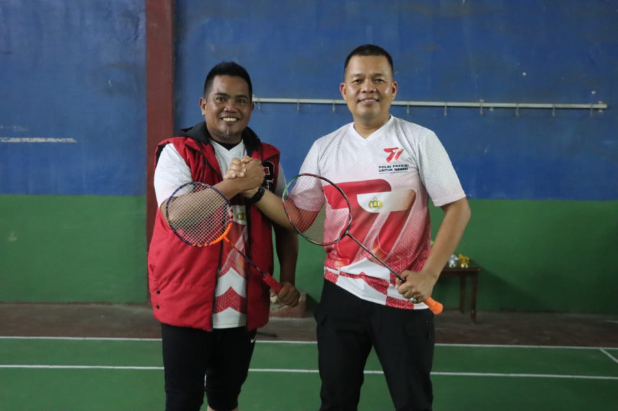 Bupati Pelalawan Buka Turnamen Bulu Tangkis Kapolres Cup dalam Rangka HUT Bhayangkara ke-77